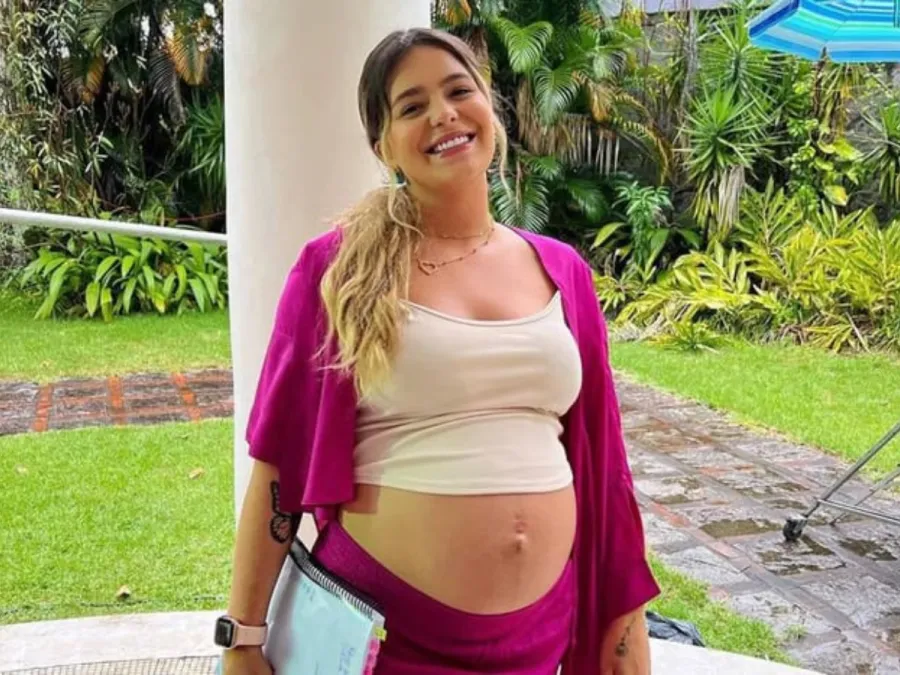 Imagem influenciadora grávida